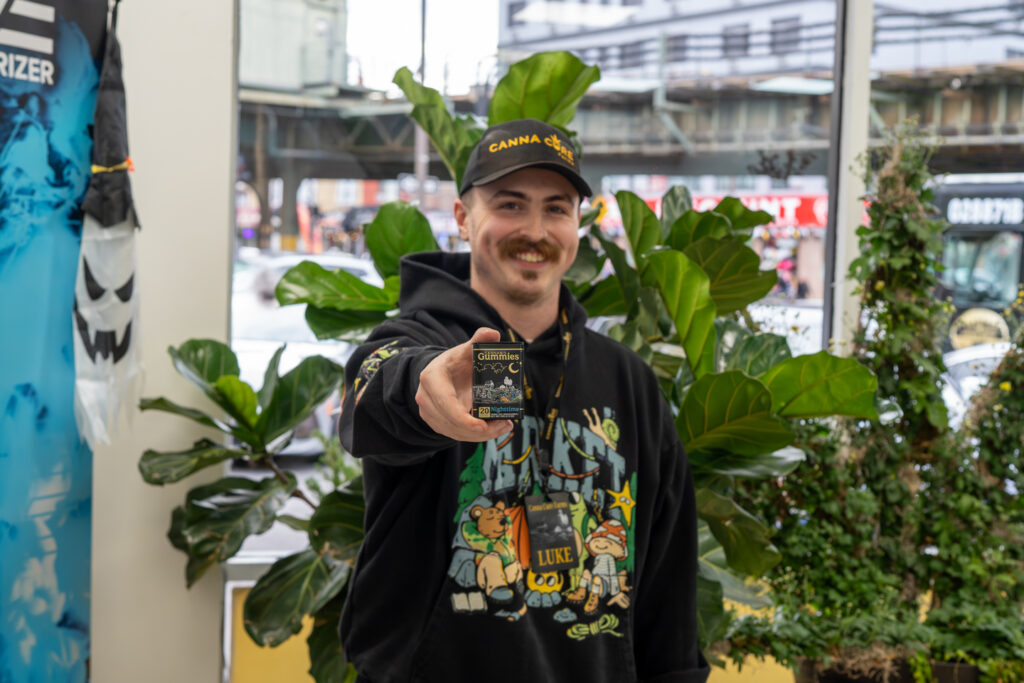 cannicure_bronx_dispensary_event_hibernica